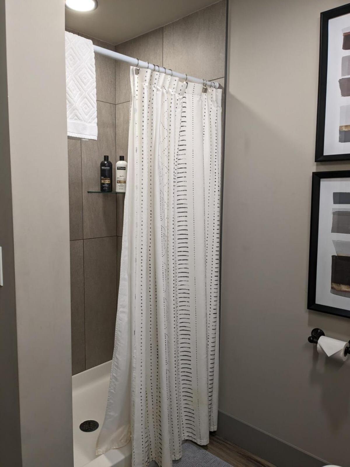 Modern Condo 210 Just Blocks From Lake Michigan Traverse City Extérieur photo
